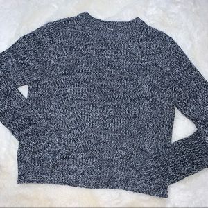 ★ Crew neck sweater ★